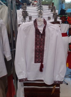 сорочка на батисті
