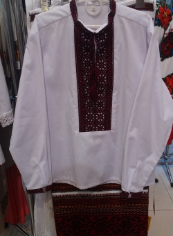 сорочка на батисті