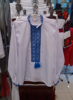 сорочка на батисті