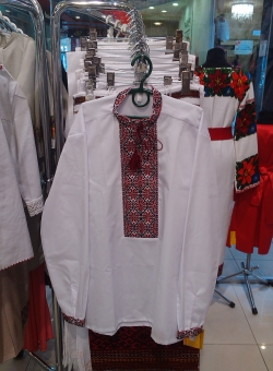 сорочка на батисті